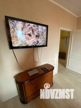 1-к квартира, посуточно, 38м2, 7/25 этаж