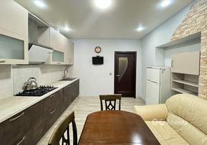 2-к квартира, на длительный срок, 75м2, 3/9 этаж