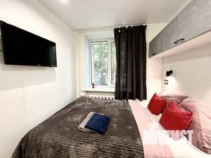 1-к квартира, посуточно, 13м2, 1/1 этаж