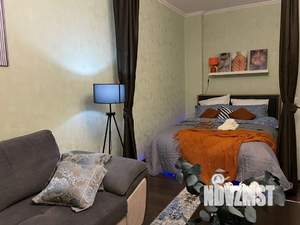 1-к квартира, посуточно, 40м2, 18/25 этаж