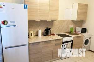 2-к квартира, посуточно, 50м2, 1/17 этаж