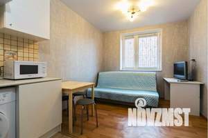 1-к квартира, посуточно, 18м2, 1/25 этаж