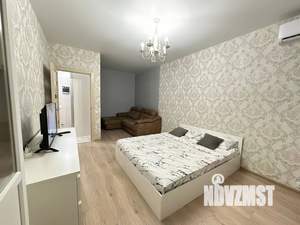 1-к квартира, посуточно, 42м2, 5/25 этаж