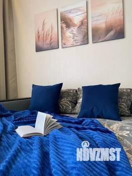 Студия квартира, посуточно, 22м2, 25/25 этаж