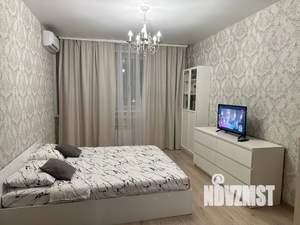 1-к квартира, посуточно, 42м2, 5/25 этаж