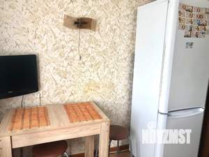 1-к квартира, посуточно, 40м2, 4/9 этаж