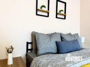 1-к квартира, посуточно, 40м2, 8/18 этаж