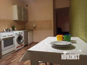 1-к квартира, посуточно, 45м2, 3/25 этаж