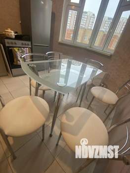 2-к квартира, посуточно, 68м2, 1/1 этаж