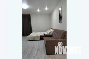 1-к квартира, посуточно, 36м2, 2/17 этаж