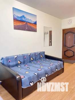 Студия квартира, посуточно, 26м2, 12/25 этаж