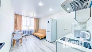 1-к квартира, посуточно, 40м2, 16/25 этаж