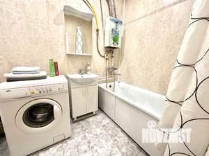 1-к квартира, посуточно, 37м2, 3/5 этаж