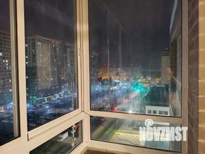 Студия квартира, посуточно, 28м2, 11/20 этаж