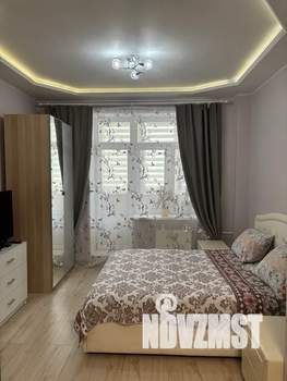 2-к квартира, посуточно, 43м2, 8/25 этаж