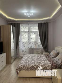 2-к квартира, посуточно, 43м2, 8/25 этаж