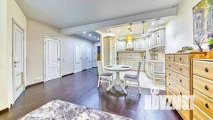 2-к квартира, посуточно, 61м2, 1/1 этаж