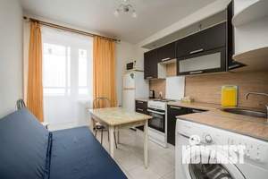 1-к квартира, посуточно, 37м2, 8/17 этаж