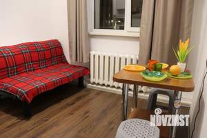 Студия квартира, посуточно, 12м2, 2/2 этаж