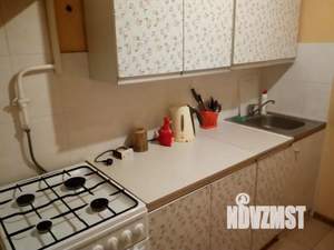 1-к квартира, посуточно, 33м2, 2/9 этаж