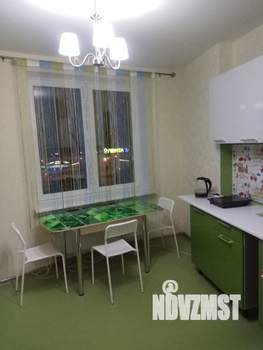 1-к квартира, посуточно, 50м2, 6/25 этаж