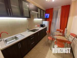 2-к квартира, посуточно, 64м2, 1/1 этаж