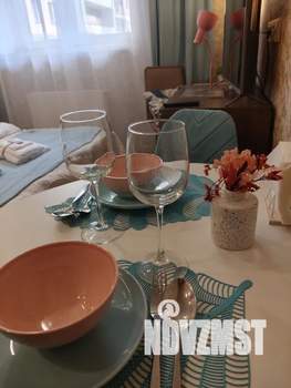 Студия квартира, посуточно, 21м2, 1/23 этаж