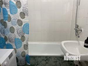 1-к квартира, посуточно, 36м2, 6/16 этаж