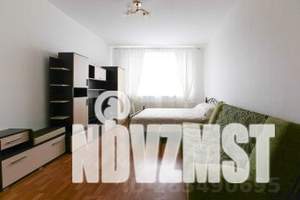 1-к квартира, посуточно, 36м2, 1/21 этаж