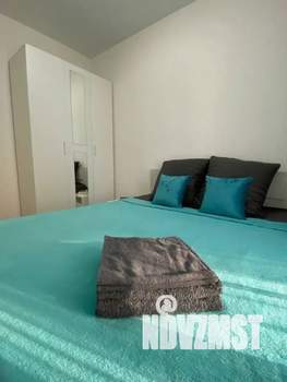 1-к квартира, посуточно, 32м2, 1/1 этаж