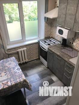 1-к квартира, посуточно, 47м2, 2/5 этаж