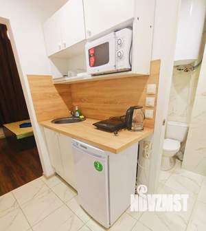 Студия квартира, посуточно, 15м2, 2/2 этаж