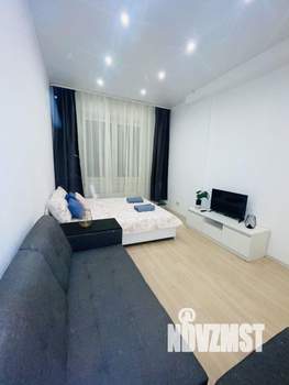1-к квартира, посуточно, 37м2, 10/21 этаж