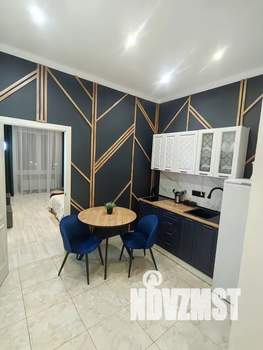 1-к квартира, посуточно, 37м2, 9/21 этаж