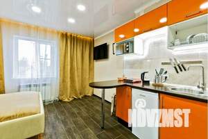 1-к квартира, посуточно, 10м2, 2/3 этаж