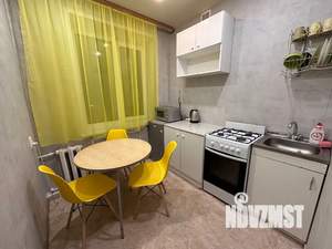 1-к квартира, посуточно, 33м2, 9/9 этаж