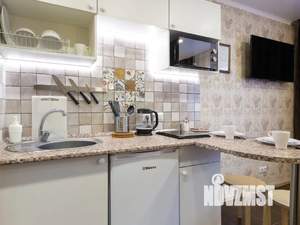 Студия квартира, посуточно, 18м2, 1/3 этаж