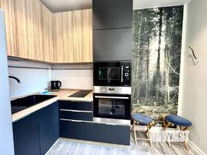 2-к квартира, посуточно, 40м2, 9/17 этаж