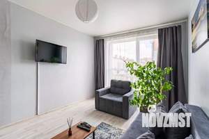 1-к квартира, посуточно, 52м2, 1/1 этаж