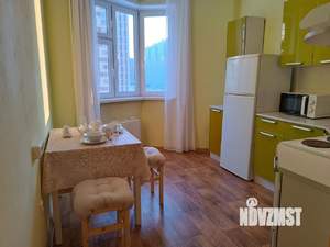 1-к квартира, посуточно, 39м2, 1/1 этаж