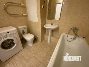 Студия квартира, посуточно, 35м2, 10/22 этаж