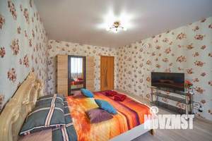 1-к квартира, посуточно, 43м2, 1/1 этаж