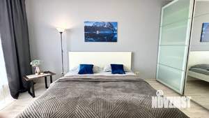 1-к квартира, посуточно, 42м2, 4/10 этаж