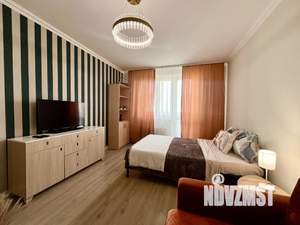 1-к квартира, посуточно, 40м2, 1/1 этаж