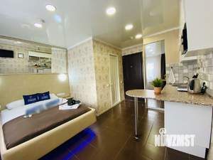 Студия квартира, посуточно, 18м2, 1/3 этаж