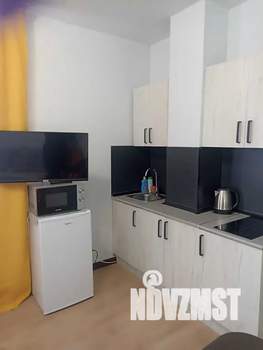 Студия квартира, посуточно, 30м2, 10/17 этаж