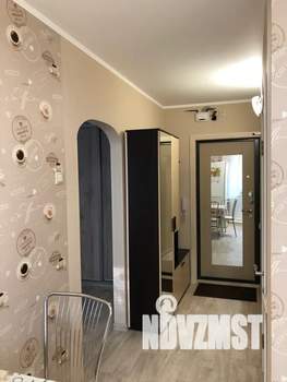 1-к квартира, посуточно, 36м2, 3/9 этаж