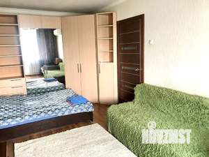 1-к квартира, посуточно, 40м2, 4/9 этаж