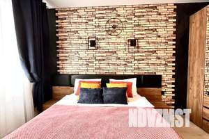 2-к квартира, посуточно, 54м2, 13/18 этаж