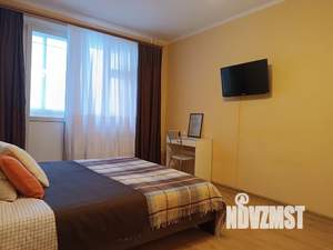 1-к квартира, посуточно, 39м2, 3/17 этаж